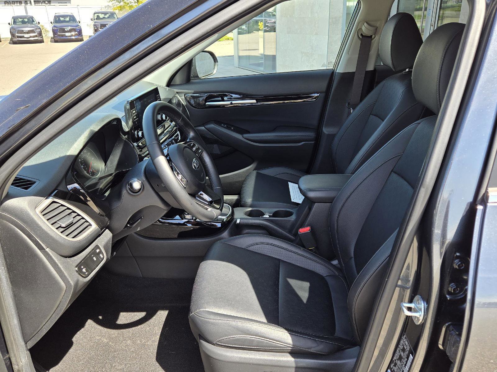 Used 2021 Kia Seltos EX AWD/4WD image 4
