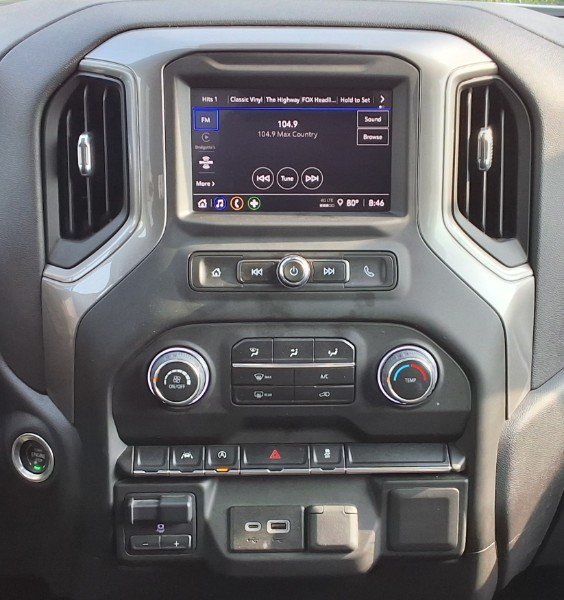 Used 2023 Chevrolet Silverado 1500 W/T w/ Trailering Package AWD/4WD image 18