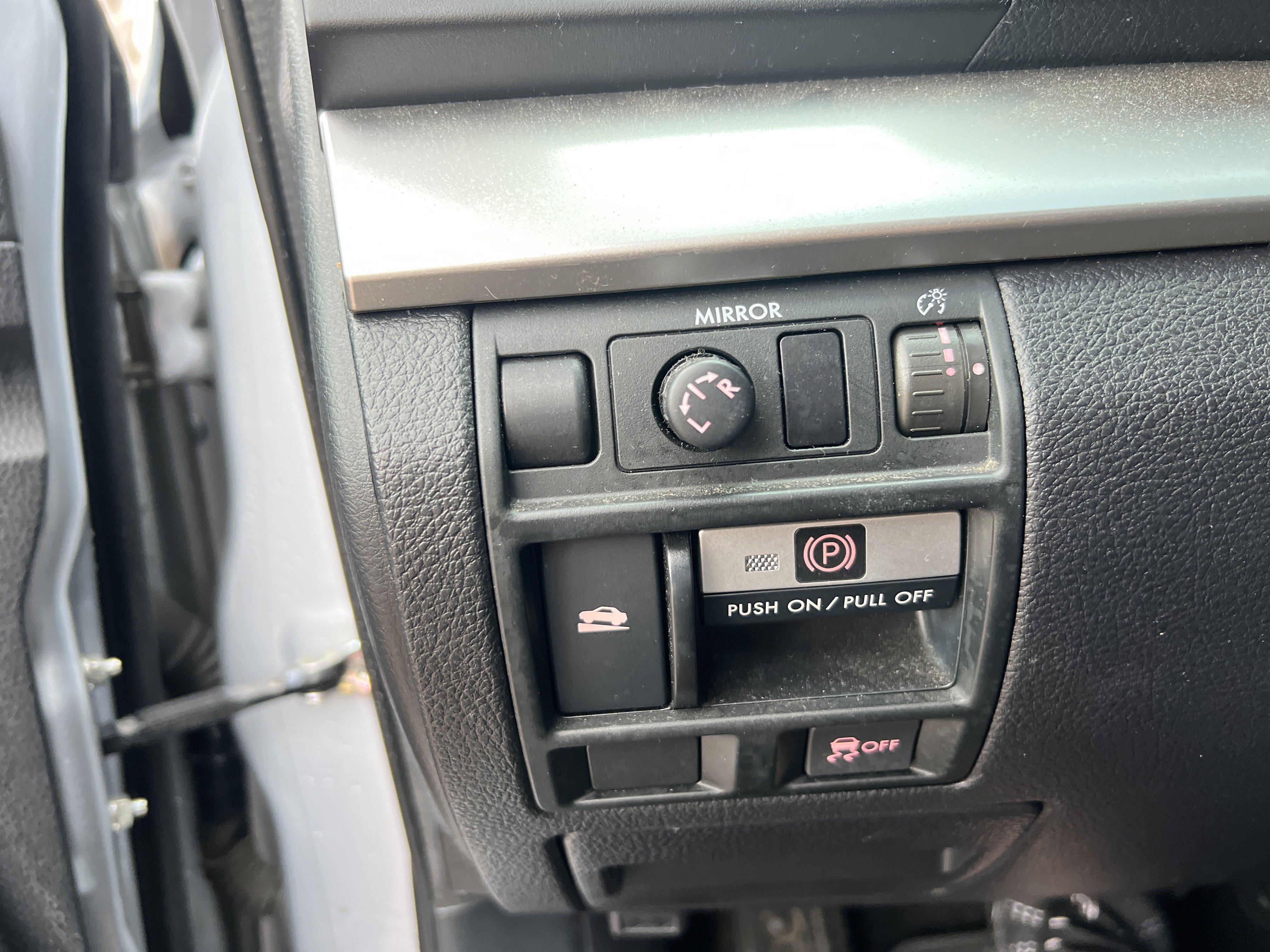 Used 2014 Subaru Outback 2.5i Premium image 35