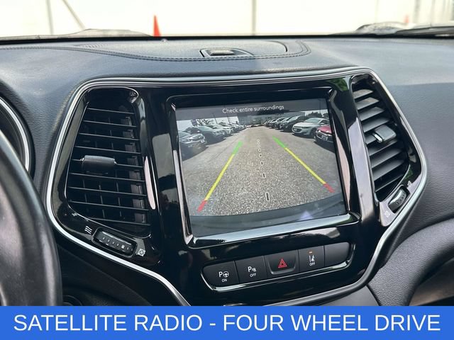 Used 2021 Jeep Cherokee Limited AWD/4WD image 4