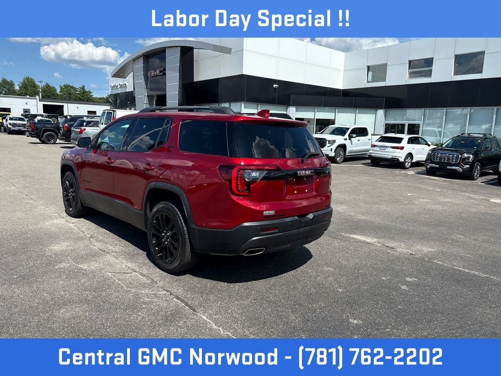 Certified 2023 GMC Acadia SLT w/ Elevation Edition AWD/4WD image 3