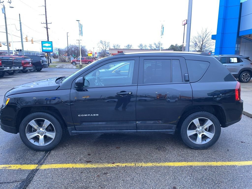 Used 2016 Jeep Compass High Altitude image 6