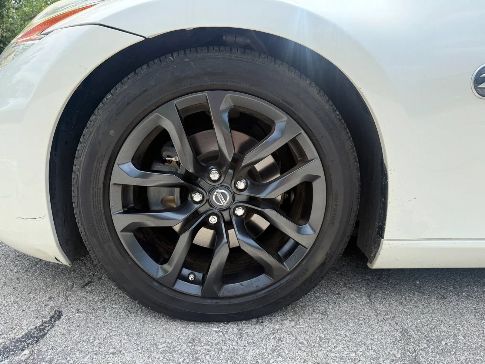 Used 2017 Nissan 370Z Touring RWD image 9