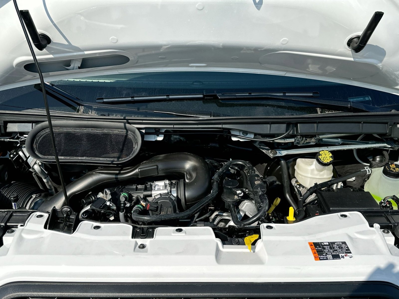 New 2026 Ford Transit 250 148 Medium Roof image 37