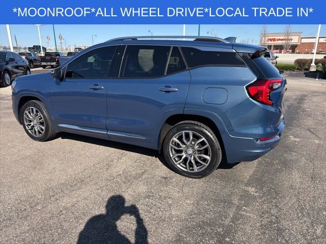 Used 2024 GMC Terrain Denali w/ Denali Premium Package image 8