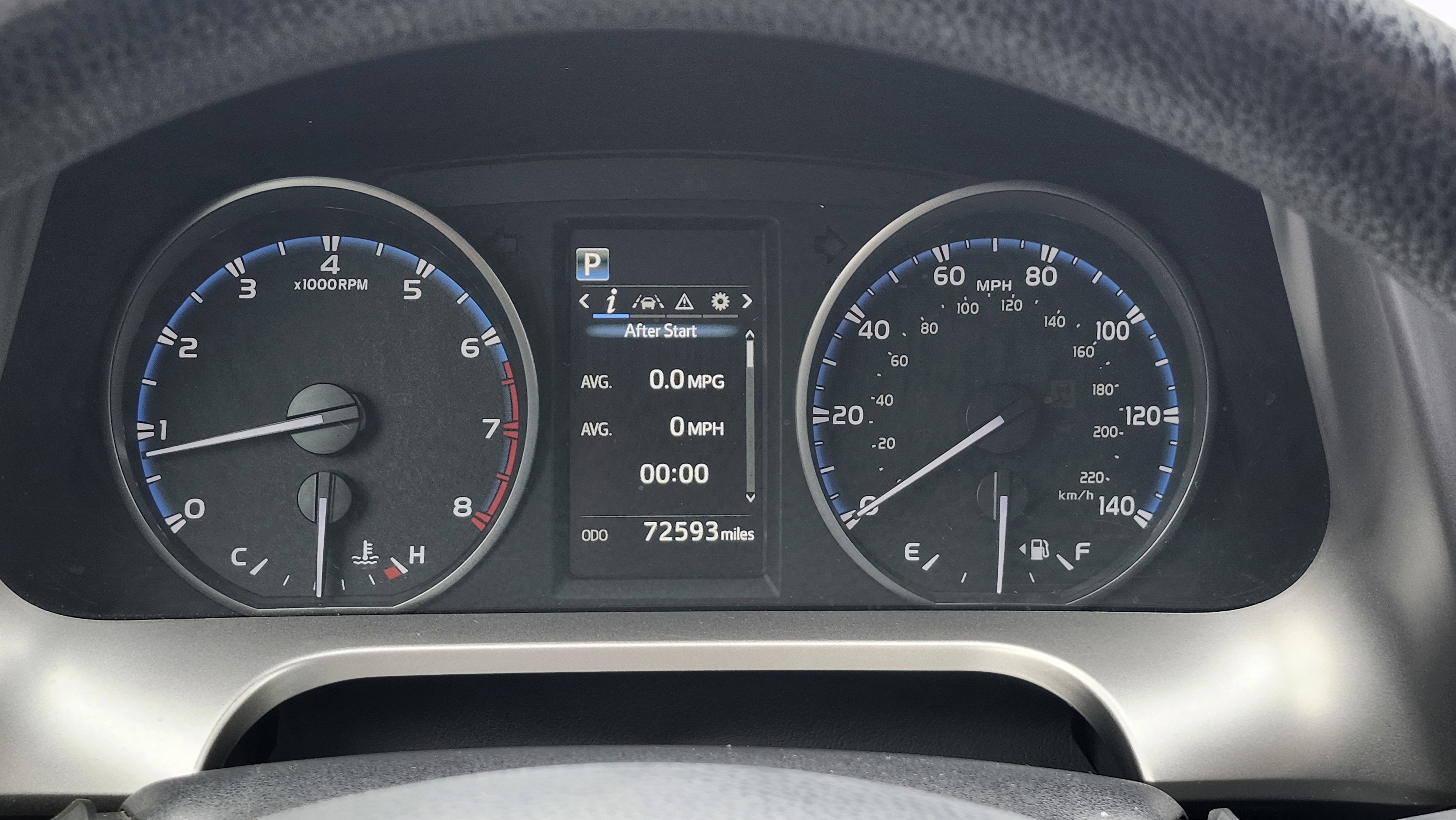 Used 2017 Toyota RAV4 LE image 21