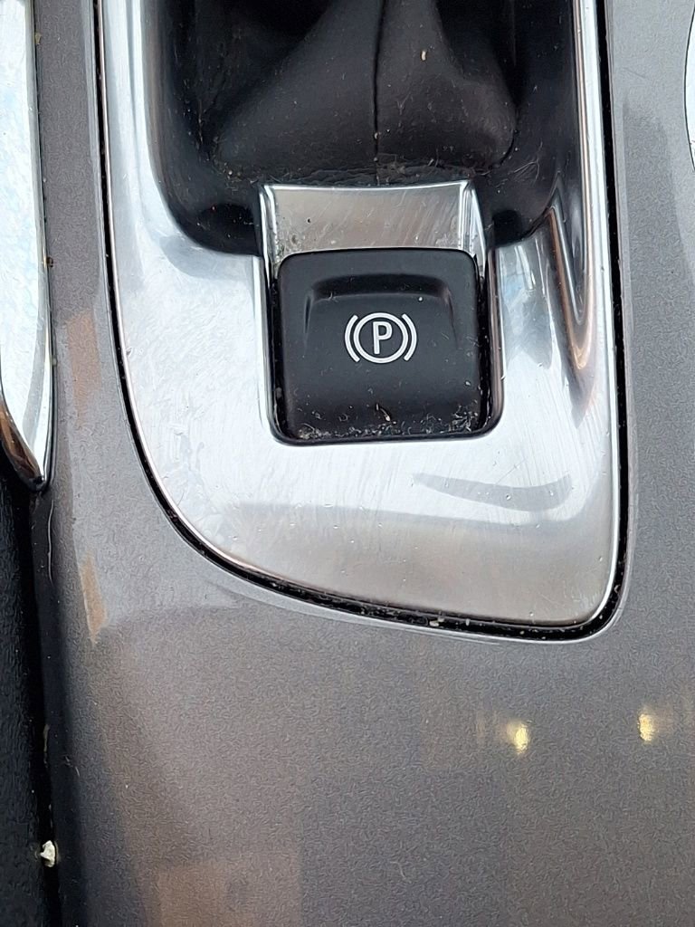 Used 2025 Chevrolet Malibu LT image 31