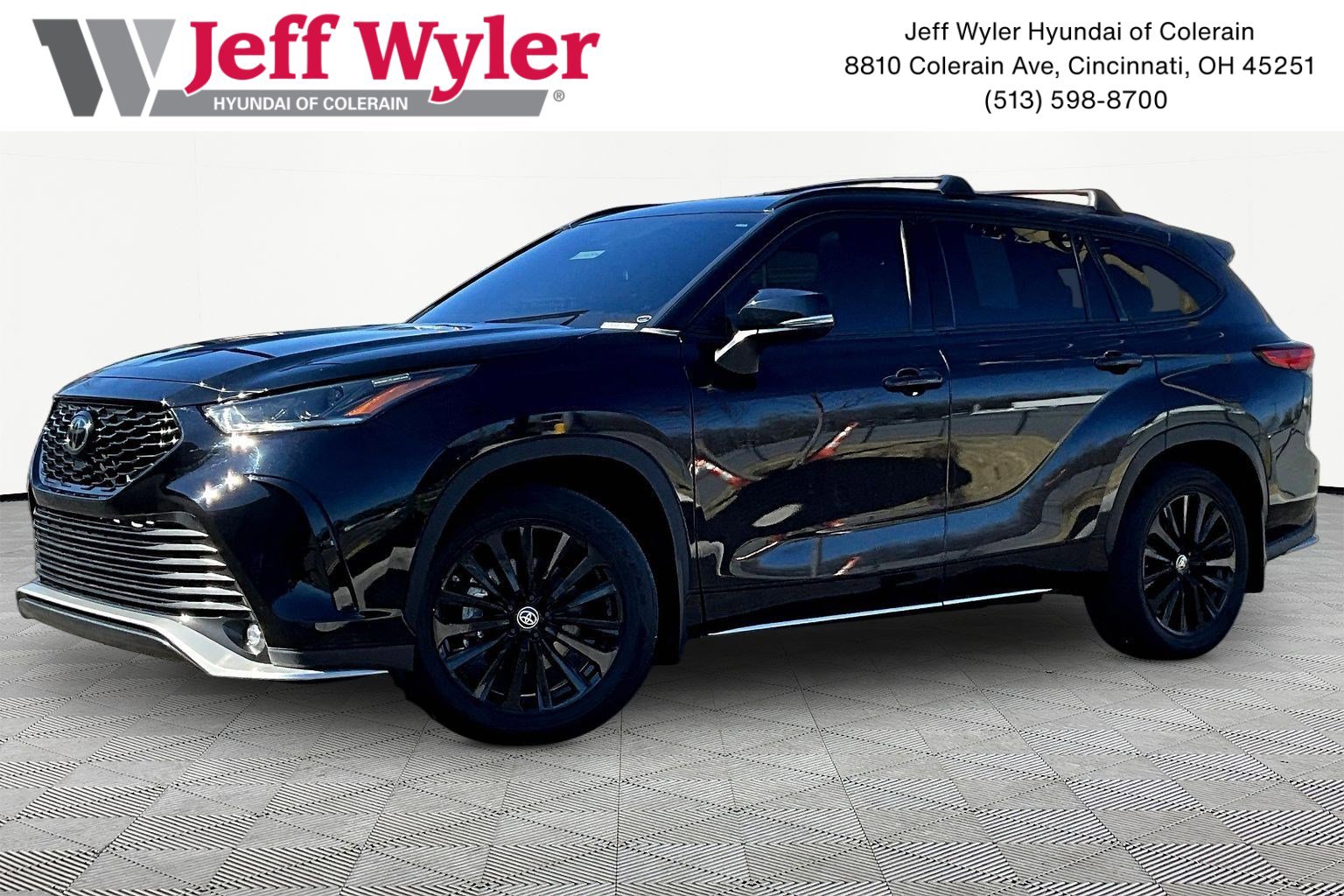 Used 2023 Toyota Highlander XSE video 1