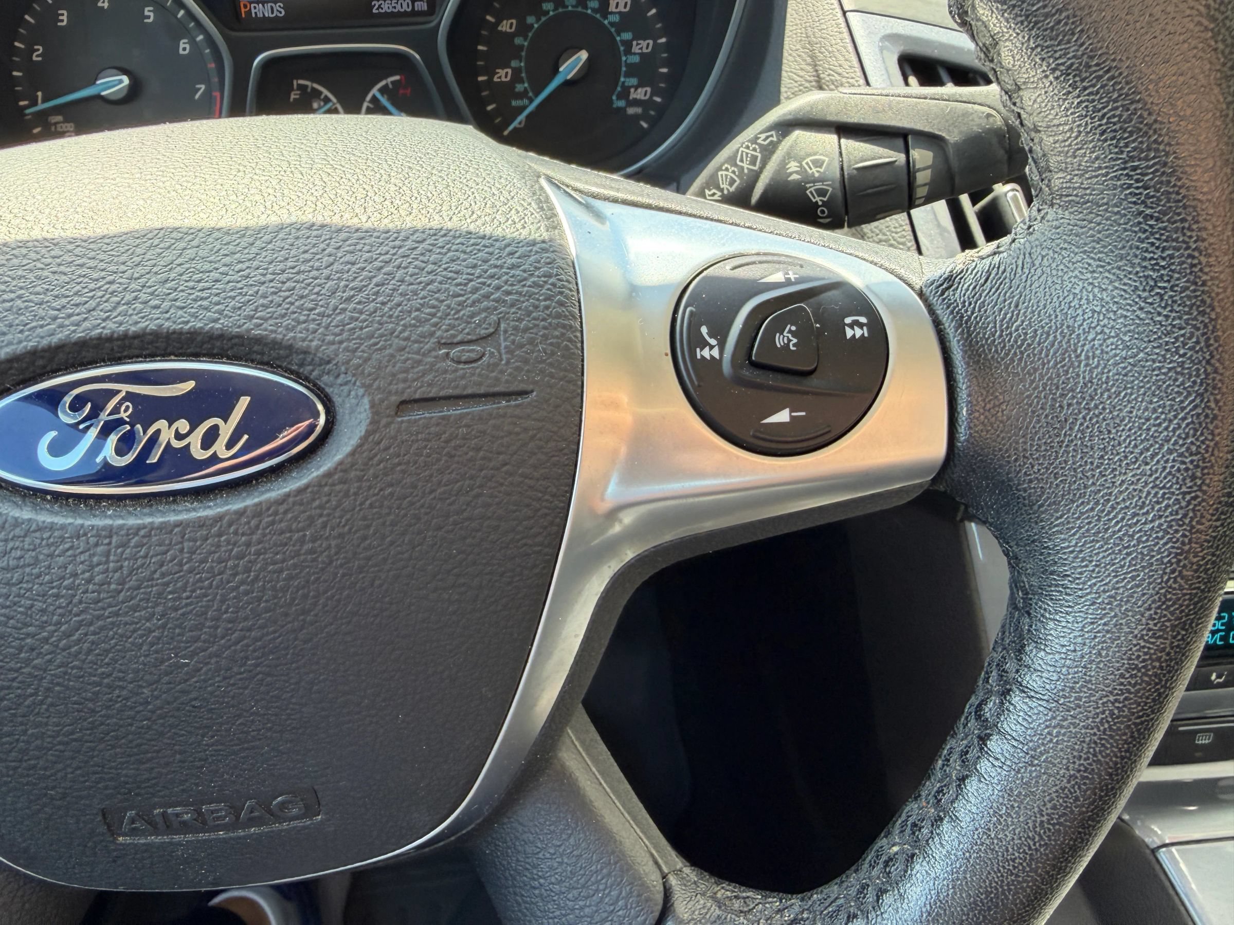 Used 2014 Ford Focus Titanium FWD image 14