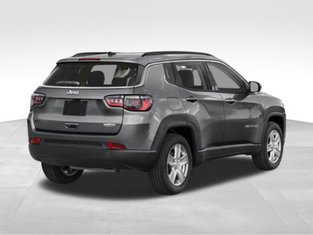 Used 2022 Jeep Compass Latitude w/ Convenience Group AWD/4WD image 5