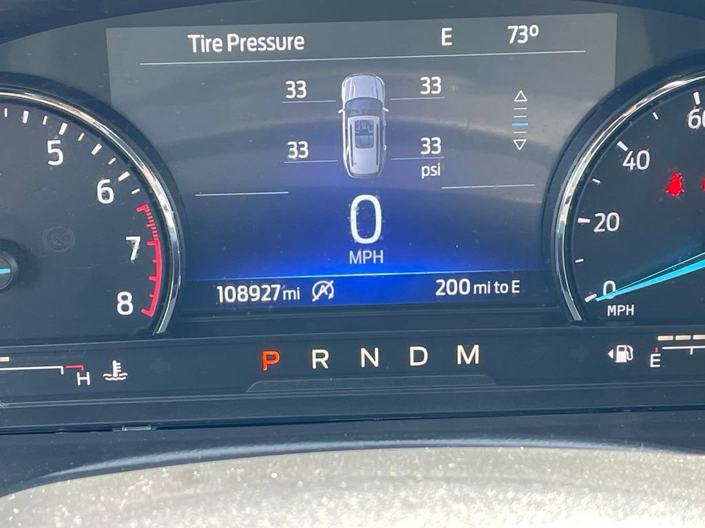 Used 2020 Ford Explorer XLT w/ Equipment Group 202A AWD/4WD image 14