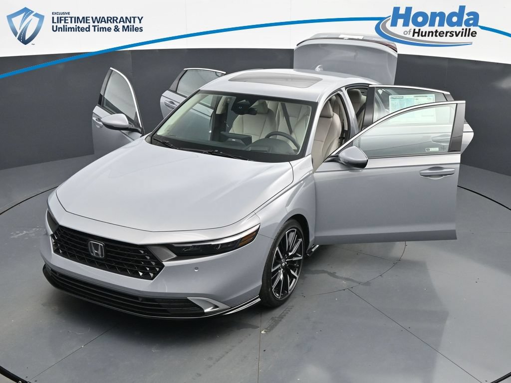 New 2026 Honda Accord Touring image 32