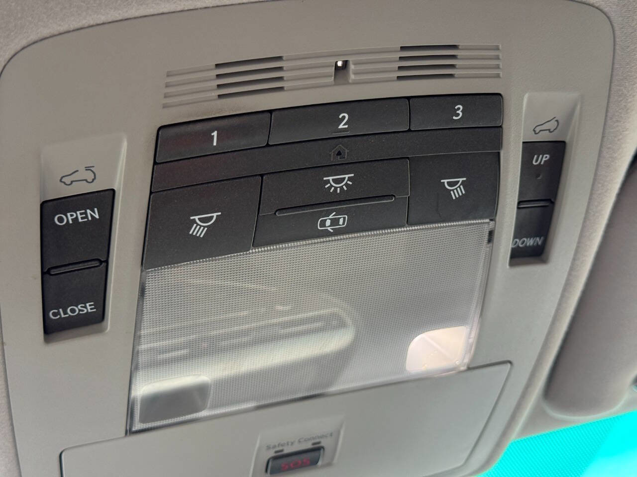 Used 2010 Lexus RX 450h AWD image 33