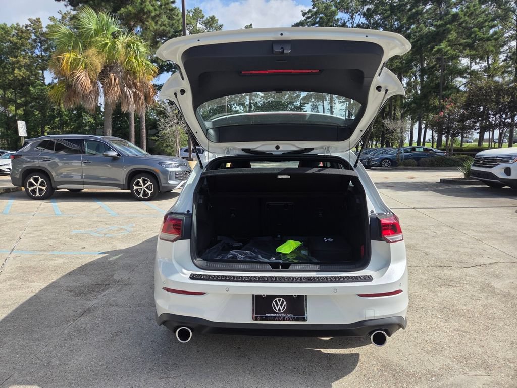 New 2026 Volkswagen GTI SE FWD image 27