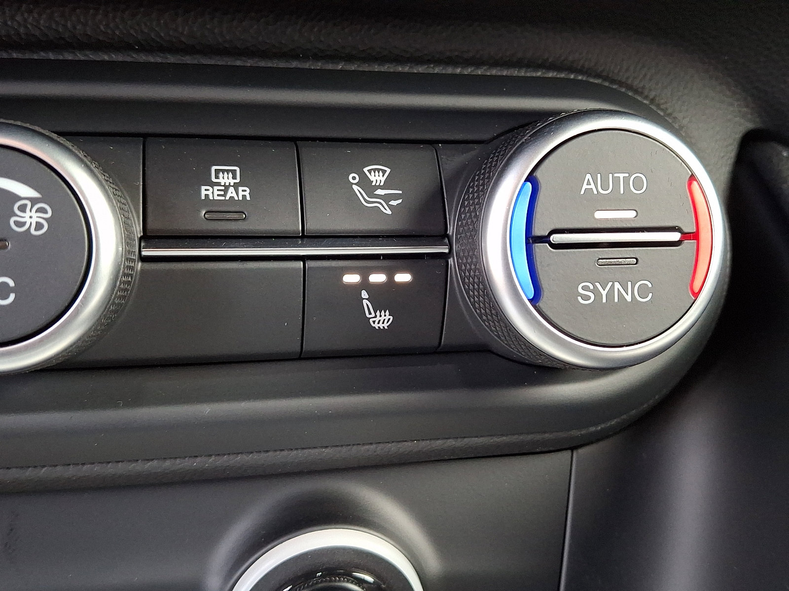 New 2026 Alfa Romeo Stelvio Sprint image 19