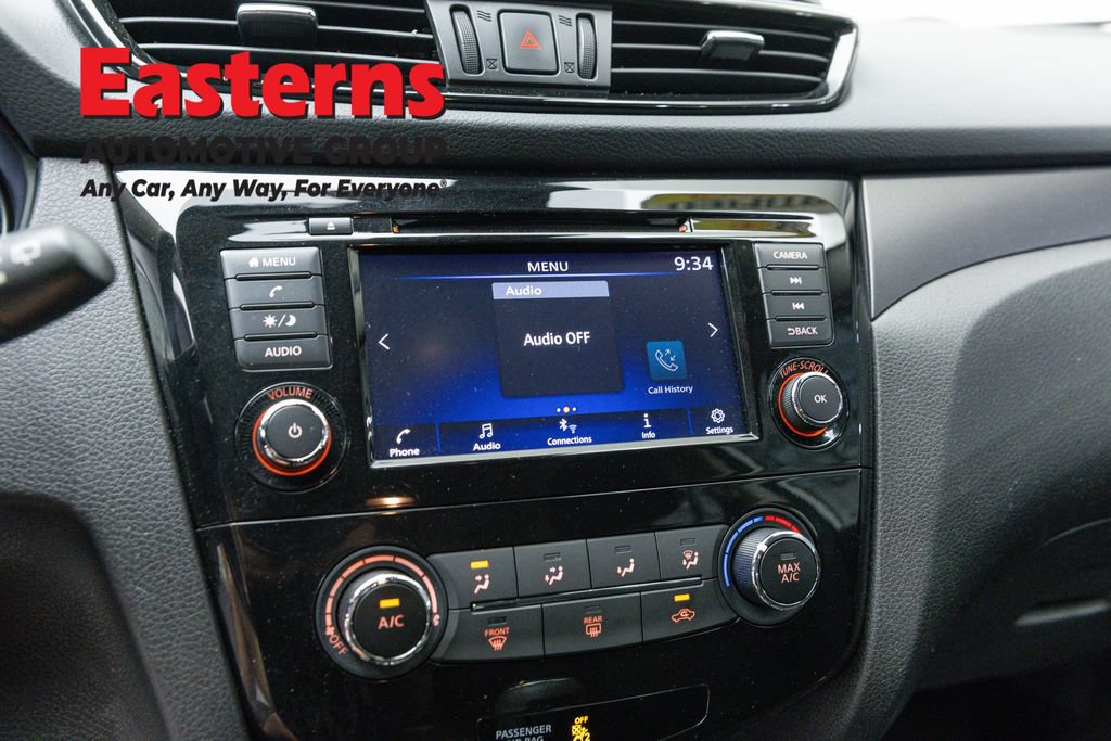 Used 2020 Nissan Rogue Sport S AWD/4WD image 18