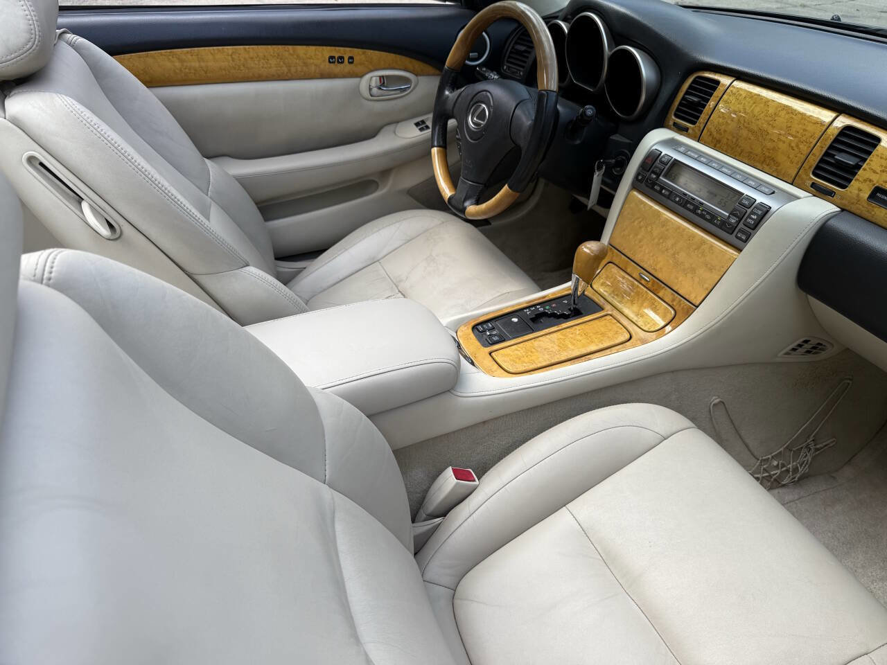 Used 2003 Lexus SC 430 Convertible RWD image 33