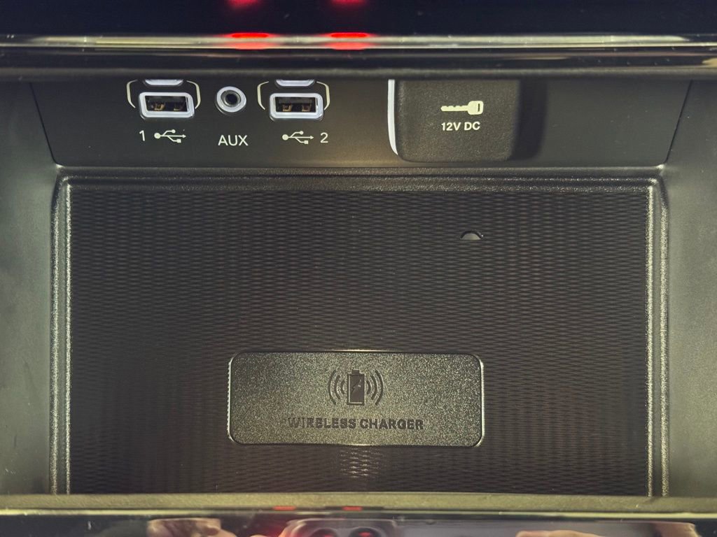 Used 2025 Jeep Grand Cherokee Limited 4xe w/ Luxury Tech Group II image 40