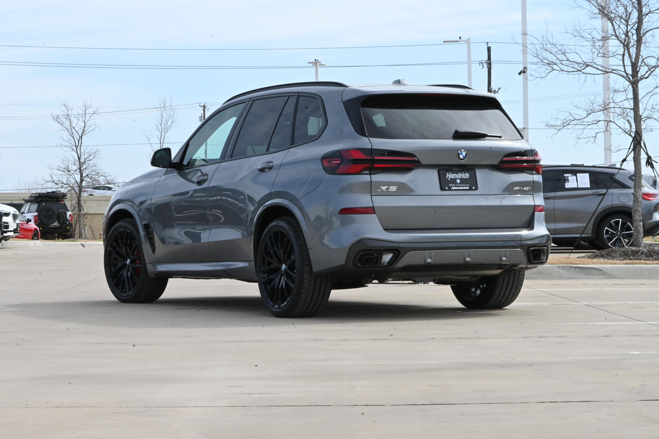 New 2026 BMW X5 xDrive40i w/ M Sport Package image 2