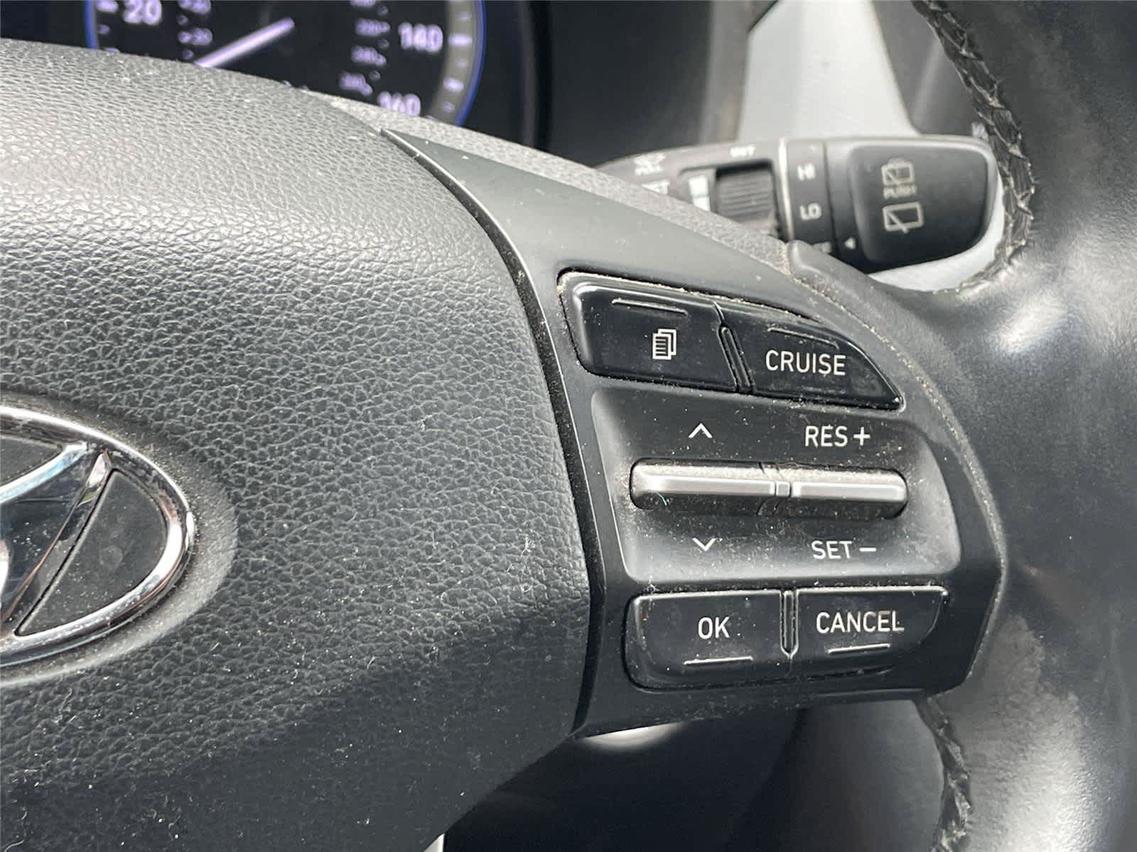 Used 2018 Hyundai Kona SEL AWD/4WD image 19