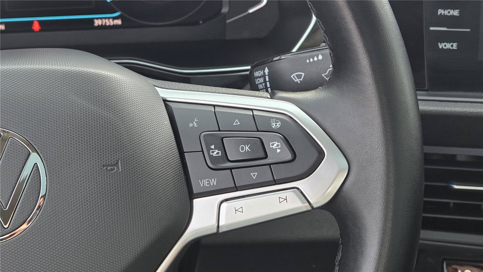 Certified 2023 Volkswagen Jetta SEL FWD image 18