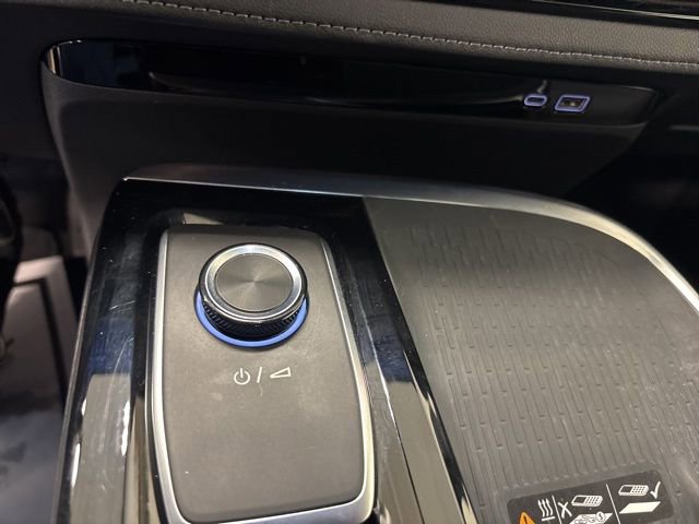 Used 2025 Buick Enclave Preferred image 23