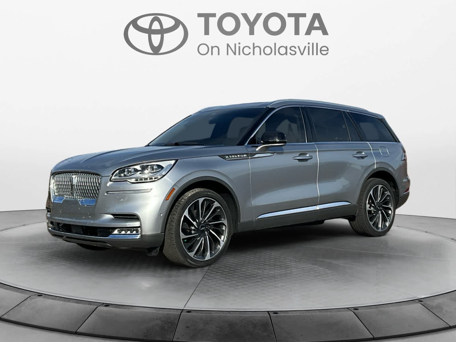 Used 2022 Lincoln Aviator Reserve w/ Equipment Group 201A