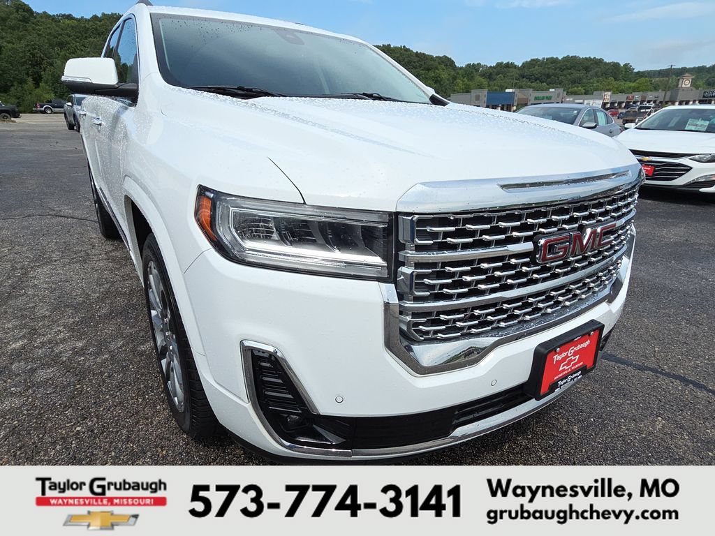 Used 2023 GMC Acadia Denali FWD image 11