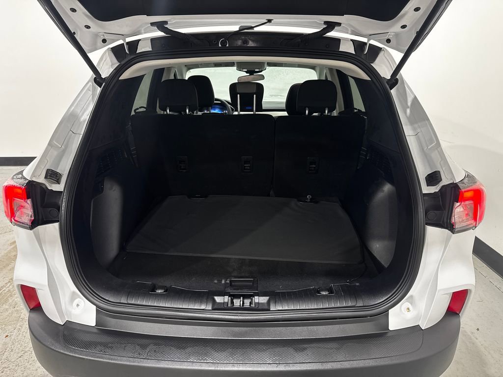 Used 2022 Ford Escape SE FWD image 26