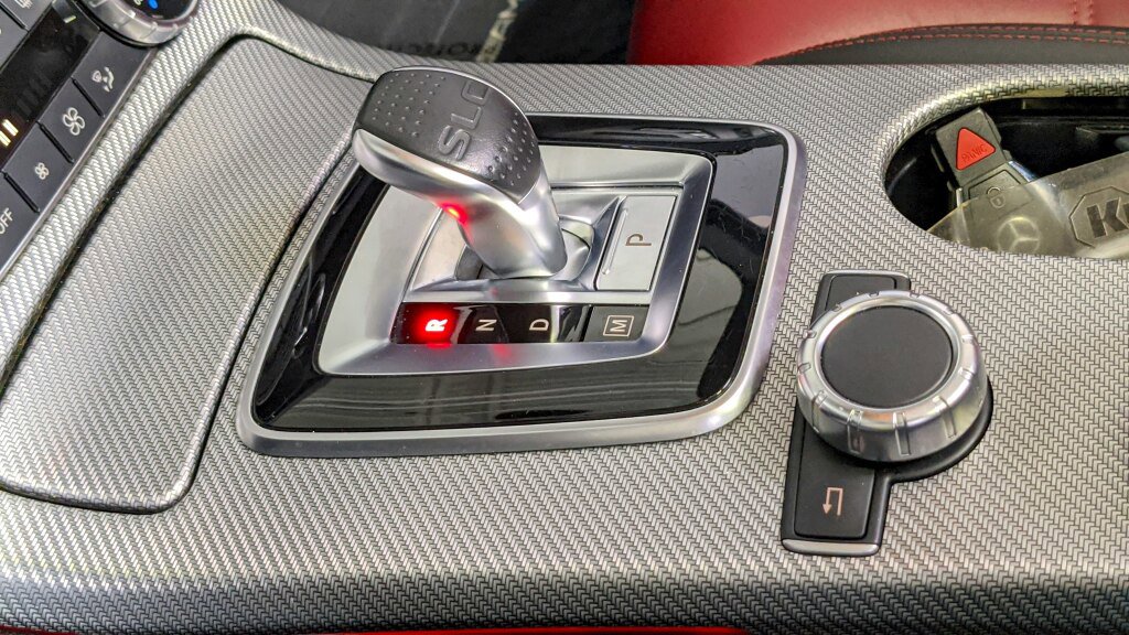 Used 2017 Mercedes-Benz SLC 43 AMG image 19