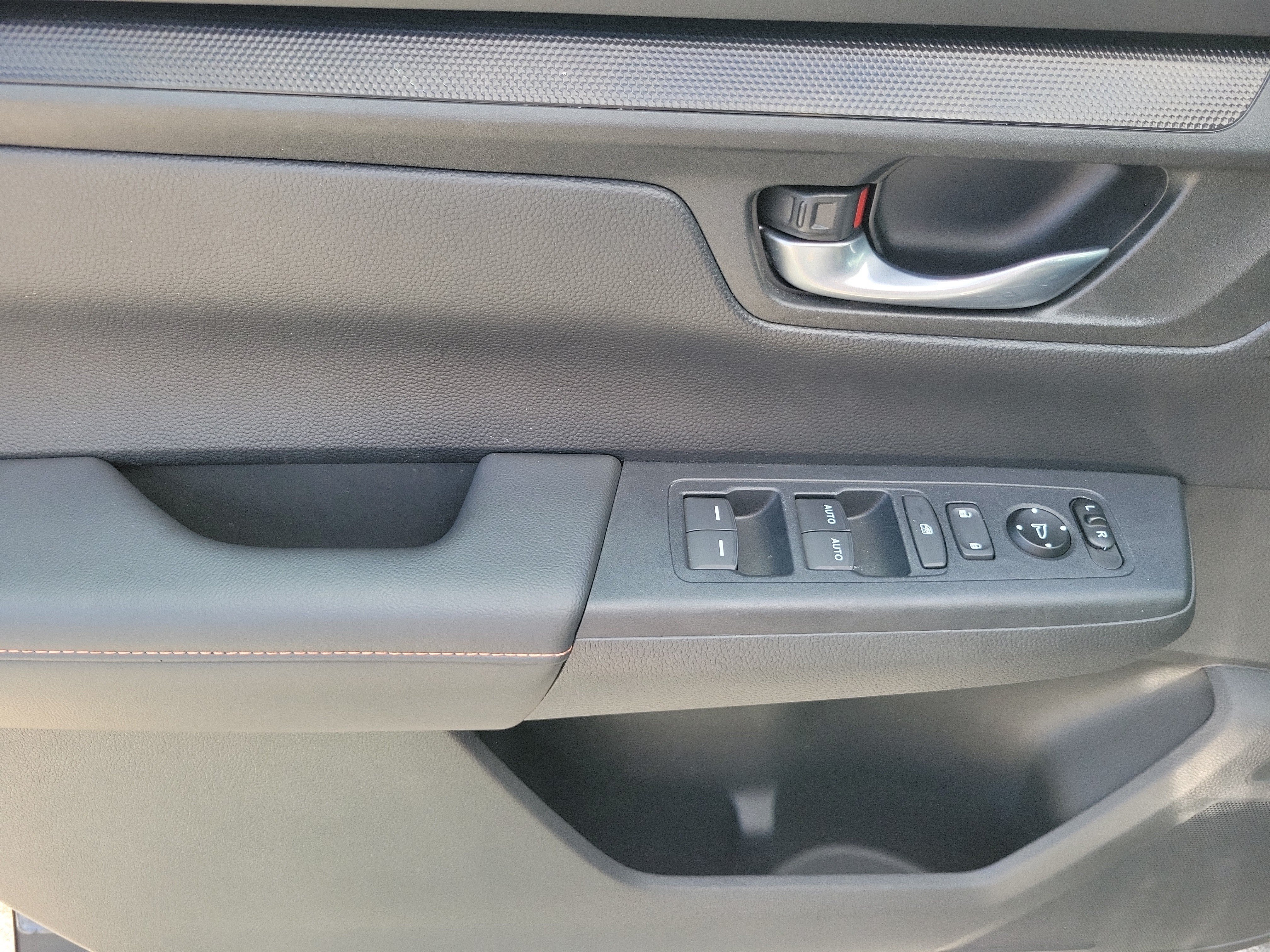 Used 2023 Honda CR-V Sport image 26