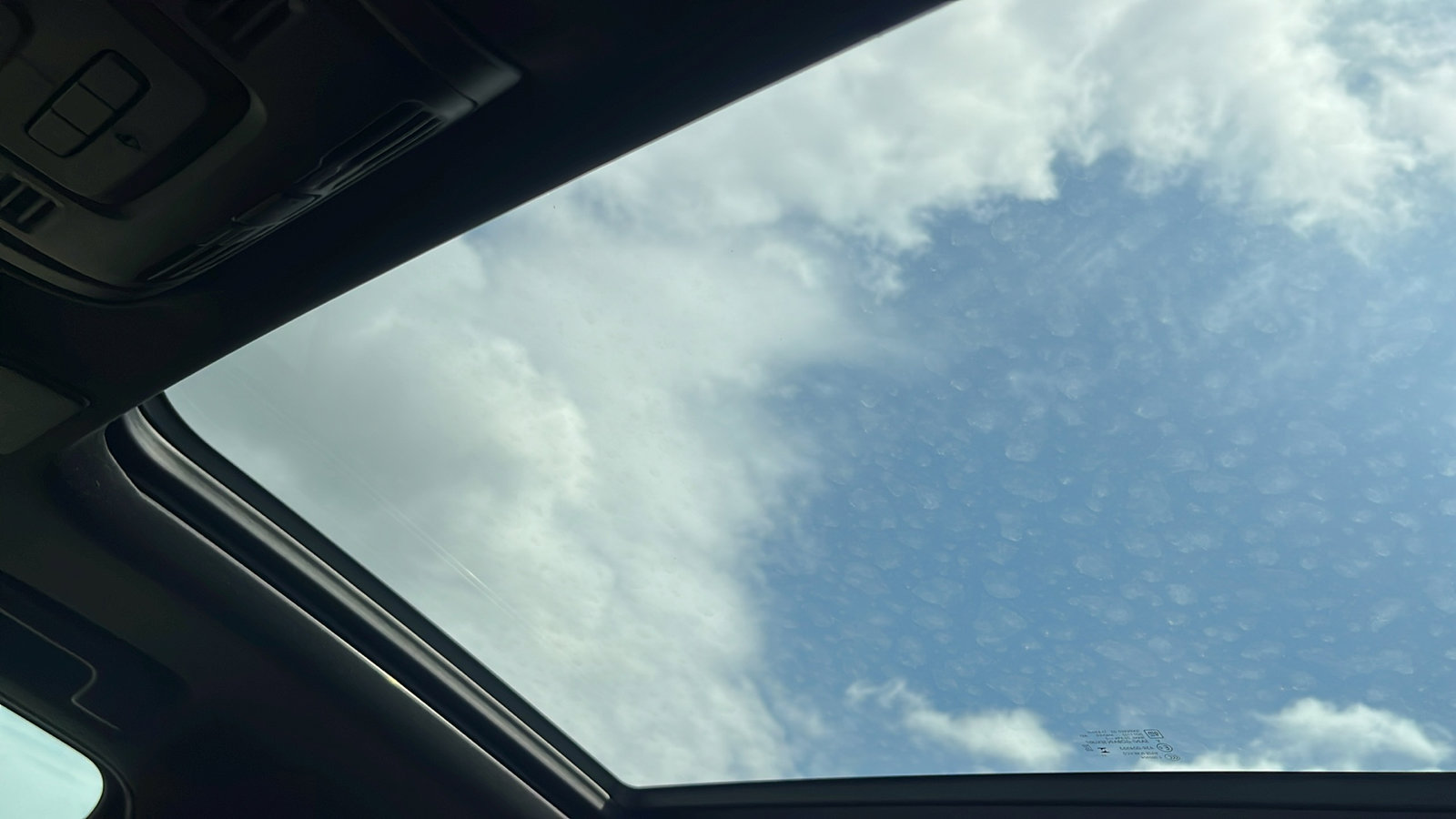 New 2024 Cadillac Escalade Premium Luxury image 18