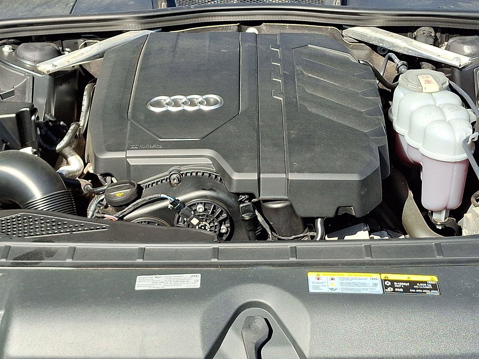 Used 2023 Audi A4 2.0T Premium w/ Convenience Package image 28