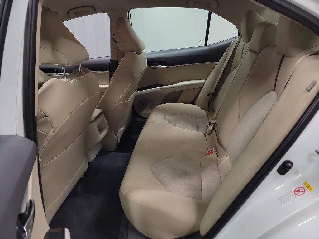 Used 2019 Toyota Camry LE FWD image 22