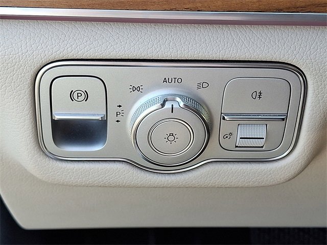 Used 2022 Mercedes-Benz GLS 450 4MATIC image 22