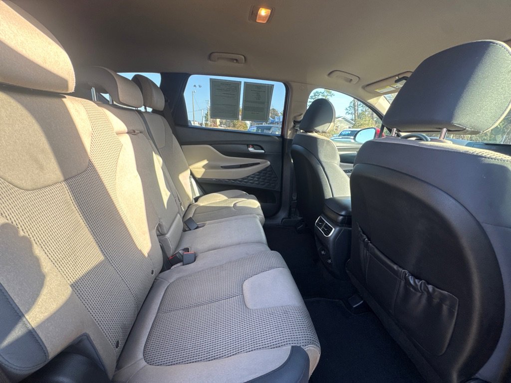 Used 2021 Hyundai Santa Fe SEL image 9