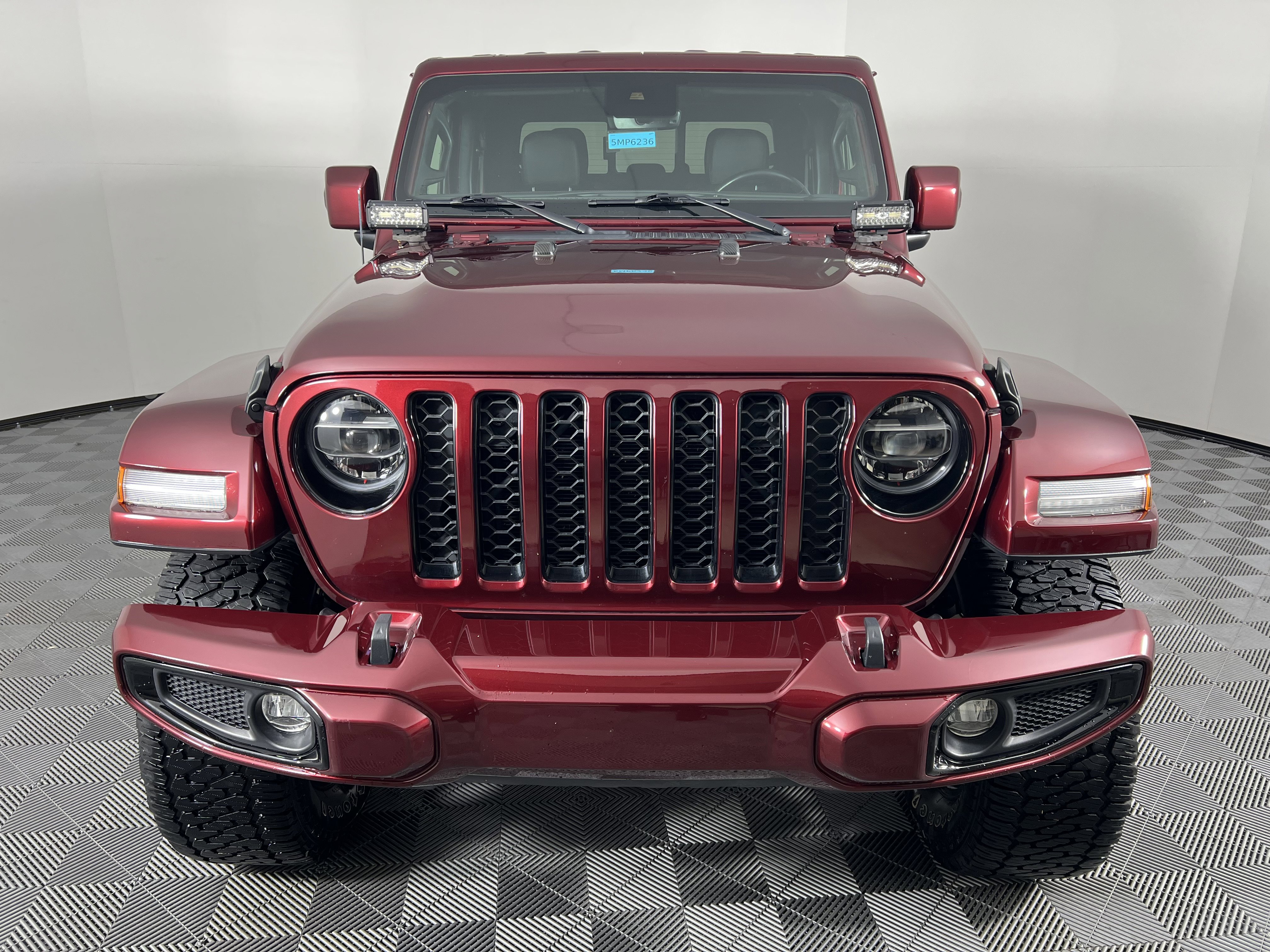 Used 2021 Jeep Gladiator Overland image 7