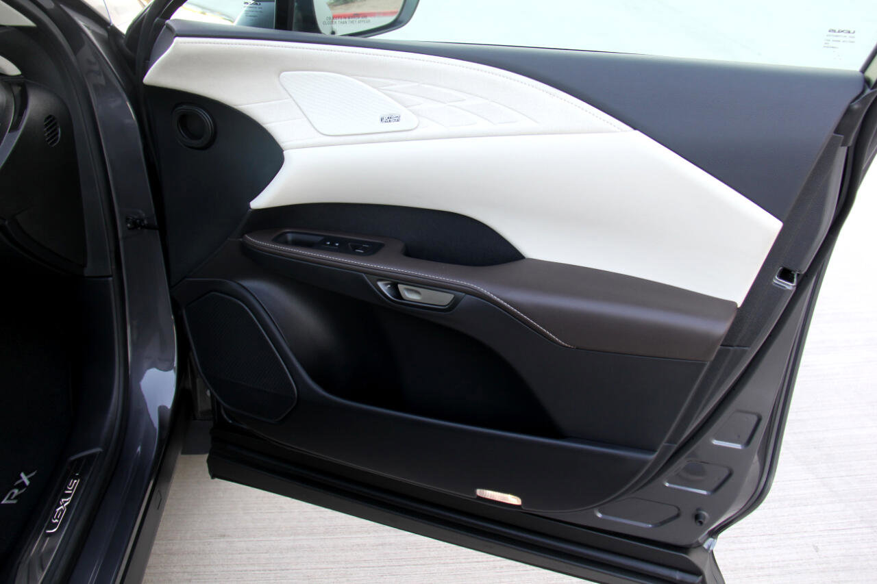 Used 2024 Lexus RX 350 FWD image 31