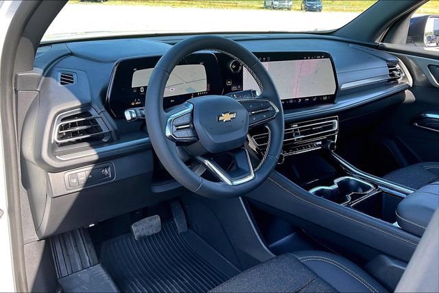 New 2027 Chevrolet Traverse LT w/ Driver Confidence Package FWD image 6