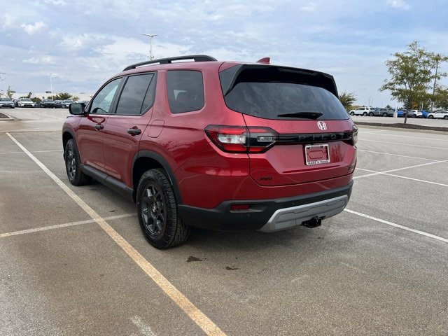 New 2025 Honda Pilot TrailSport image 6