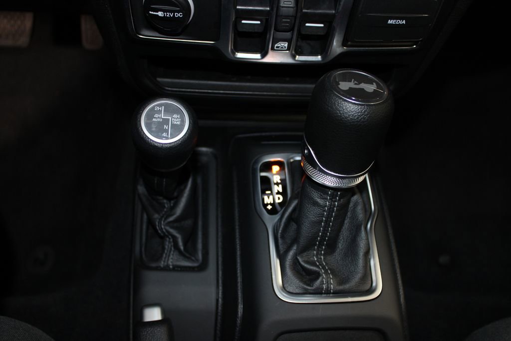 Used 2025 Jeep Wrangler Sahara 4xe image 45