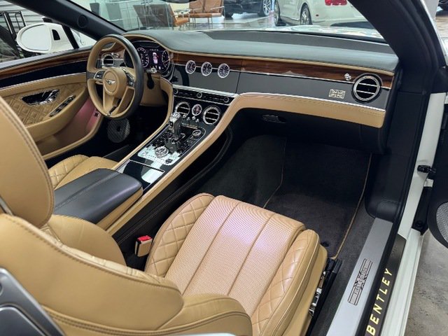 Used 2020 Bentley Continental GT V8 First Edition AWD/4WD image 28