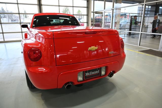 Used 2003 Chevrolet SSR w/ Preferred Equipment Group image 6