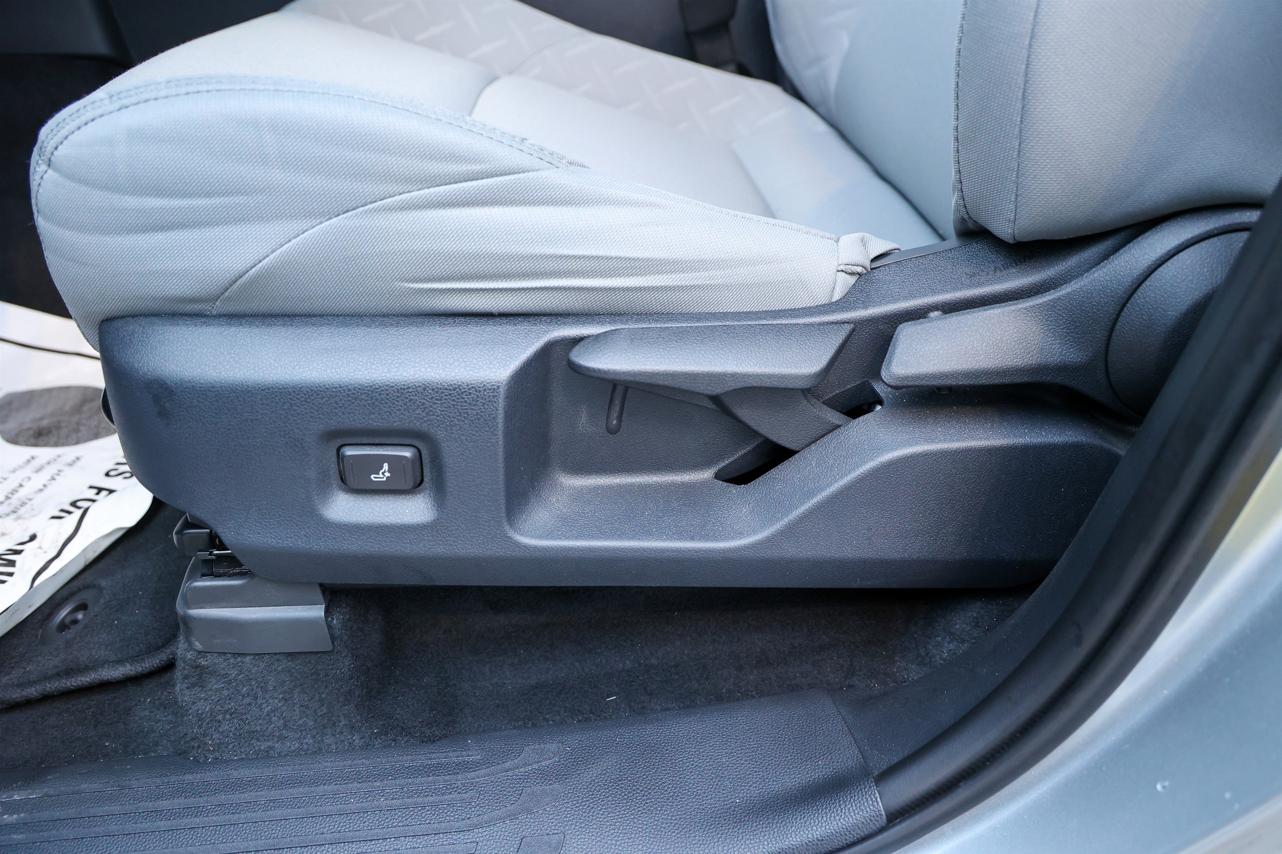 Certified 2025 Toyota Tacoma SR5 image 29