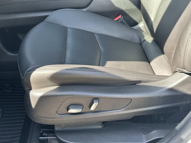 Used 2024 Cadillac XT6 Luxury w/ LPO, Floor Liner Package AWD/4WD image 18