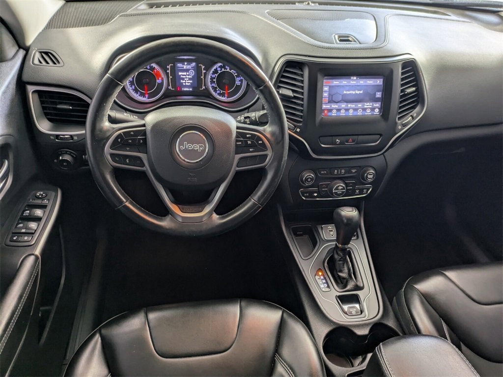Used 2019 Jeep Cherokee Latitude Plus w/ Comfort/Convenience Group image 13