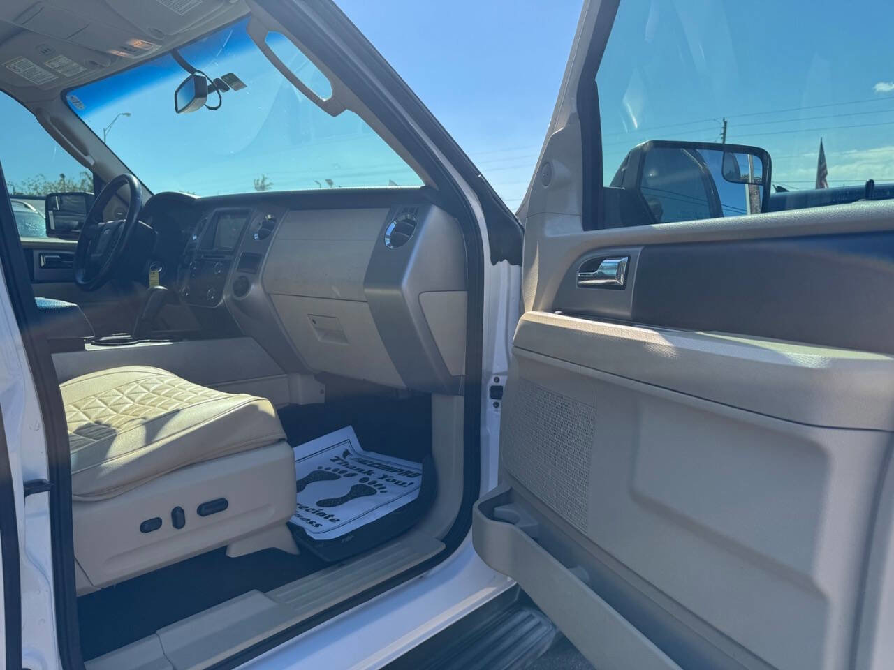 Used 2016 Ford Expedition EL XLT w/ Equipment Group 202A image 22