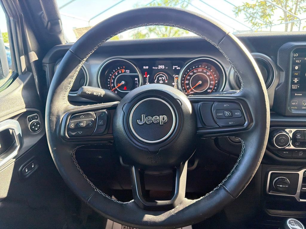Used 2023 Jeep Gladiator Sport AWD/4WD image 16