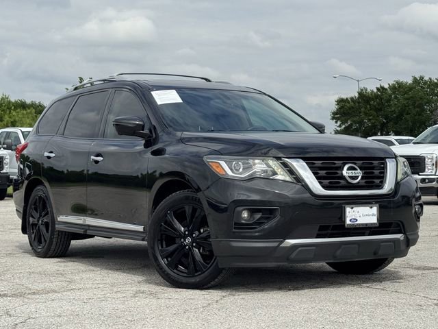 Used 2017 Nissan Pathfinder Platinum FWD image 2