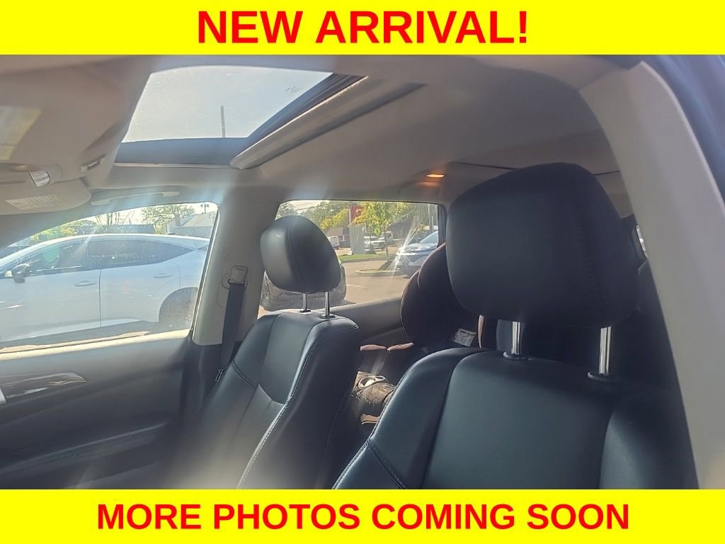 Used 2016 Nissan Pathfinder SL w/ SL Premium Package AWD/4WD image 14